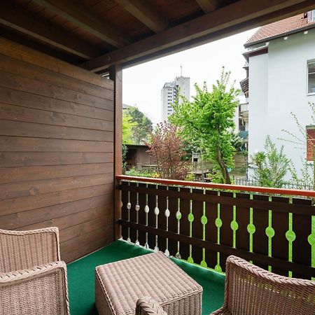 Between Lakes Apartments - 58 Interlaken Bagian luar foto